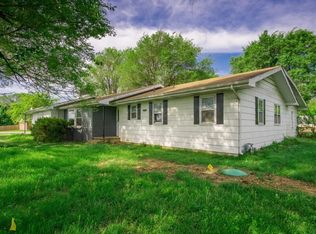 1715 N Highway Cc, Nixa, MO 65714