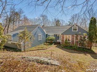 20 King James Drive, East Lyme, CT 06333