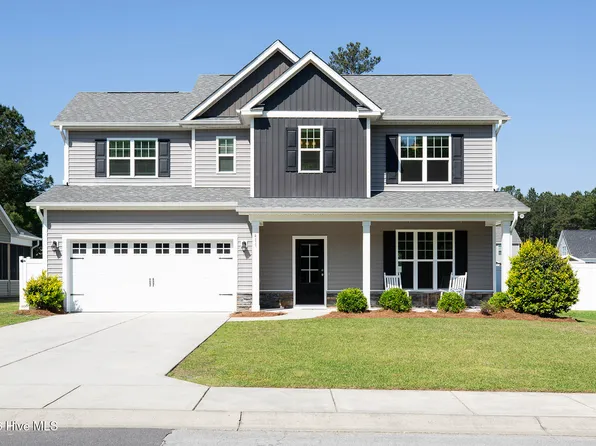 411 Jasmine Way, Burgaw, NC 28425