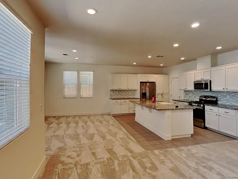 5220 Julia Berger Cir — Photo 5