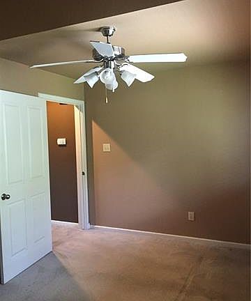 5th image of 711 N Beckley Ave #103