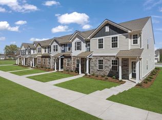 261 4th St, York, SC 29745