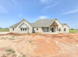 7731 Chesapeake Ln NE, Piedmont, OK 73078
