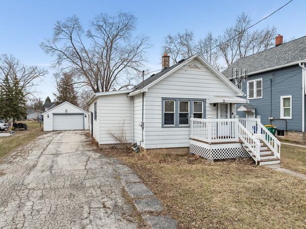 1160 Crooks St, Green Bay, WI 54301