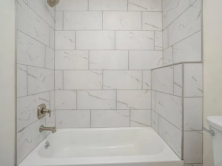 840 S Hardy Ave — Photo 13