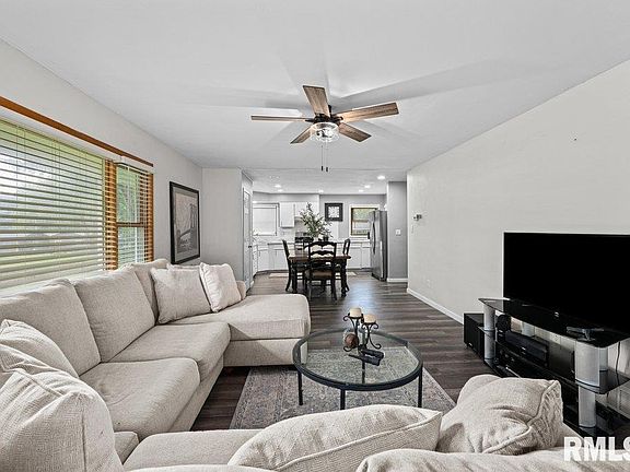 2nd image of 5337 31st Avenue Ct
