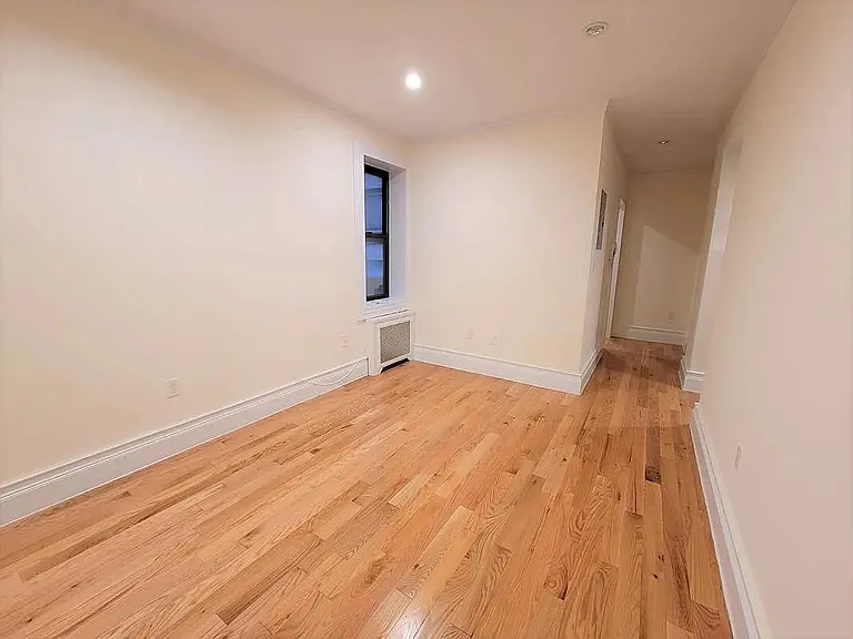 310 E 74th St #4U — Photo 5