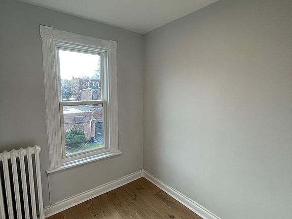 5th image of 74 Carson Ave #4