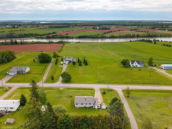 2nd image of 689 Clyde River Rd
