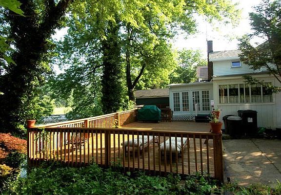 Side View with Deck