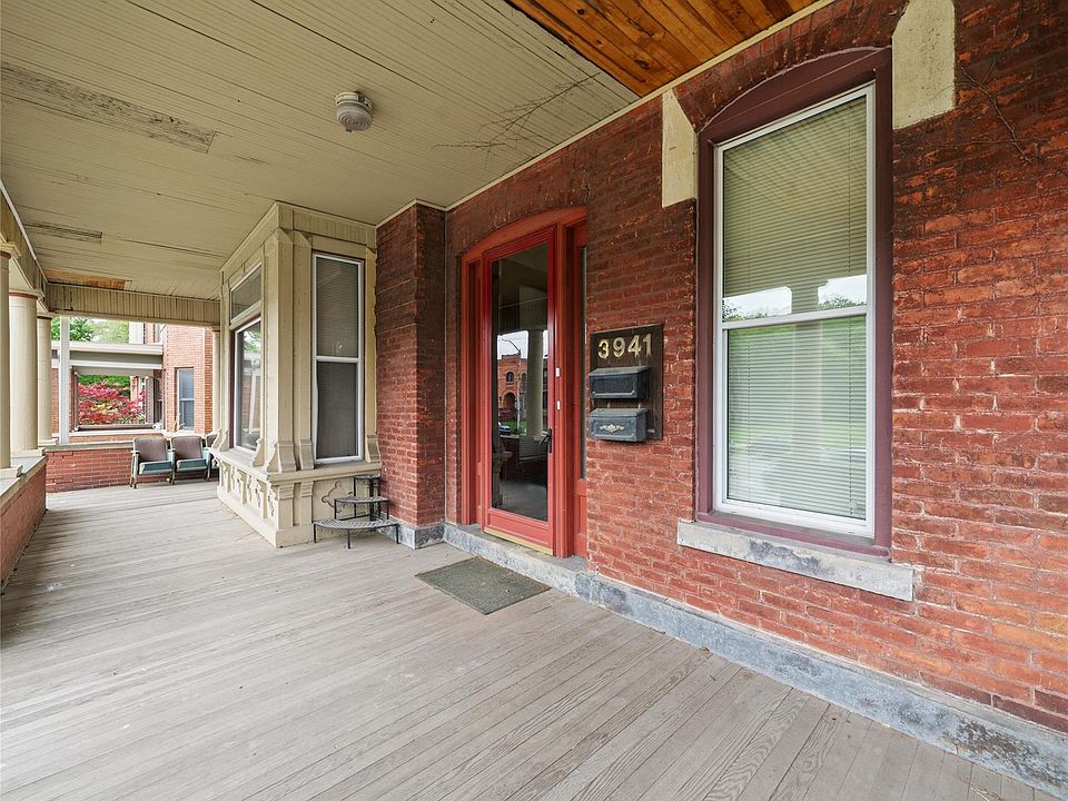 3941 Trumbull St, photo 3