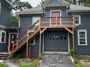 33 School St #B, Warner, NH 03278