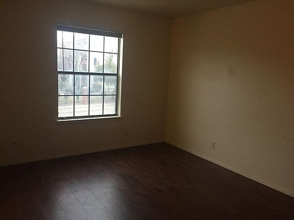 5th image of 3517 Tulane Dr NE APT 3