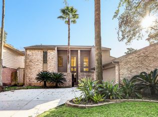 10319 Meadow Lake Ln, Houston, TX 77042