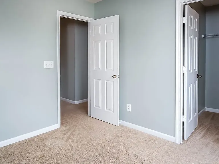 1001 Remington Oaks Cir — Photo 11