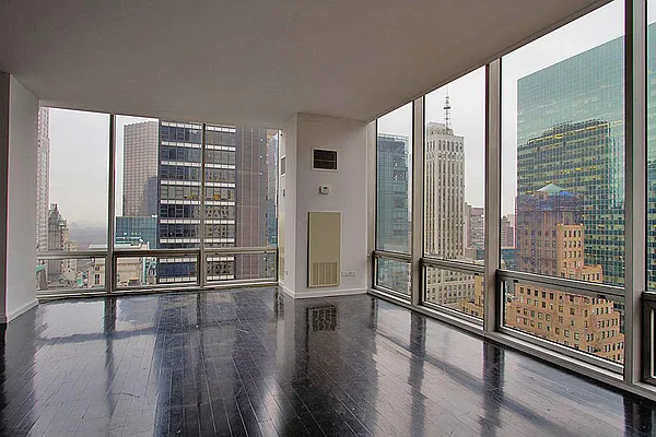 Rented by Corcoran | media 25