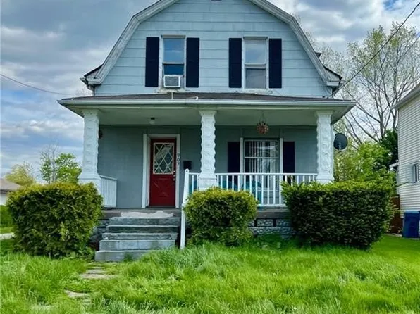 903 W 11th St, Lorain, OH 44052