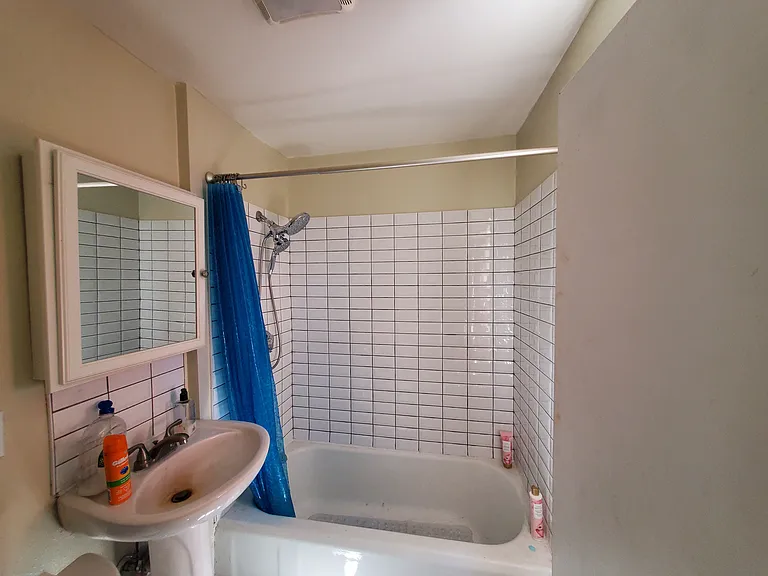 1495 Hyde Park Ave #3 — Photo 16
