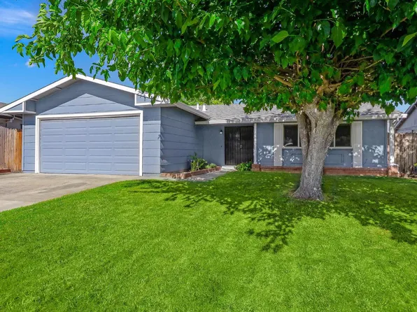 4033 Wyalong Way, Sacramento, CA 95826
