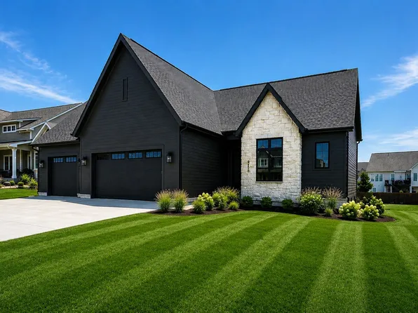 6112 NE Oak Dr, Ankeny, IA 50021
