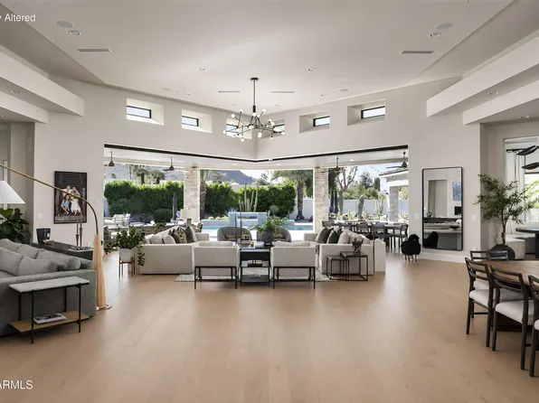 8700 N 55TH Place, Paradise Valley, AZ 85253