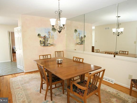 5th image of 14 Lyells Ct