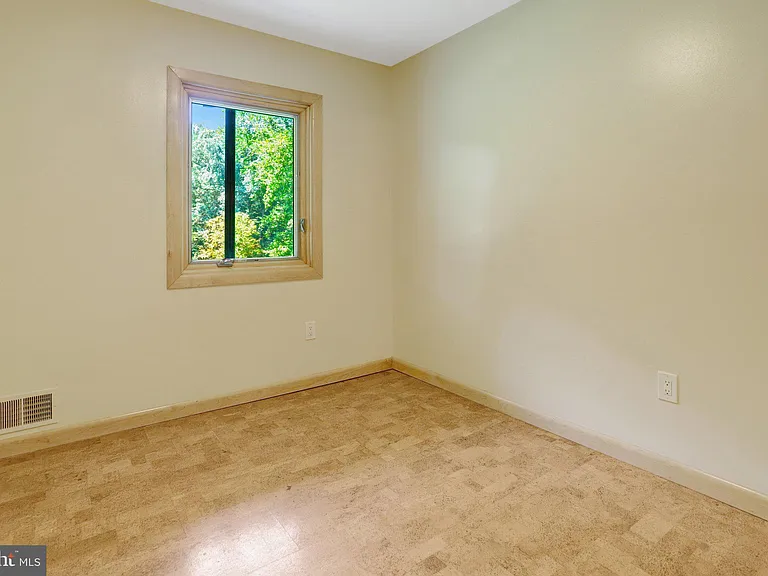6030 Berwynd Rd — Photo 48