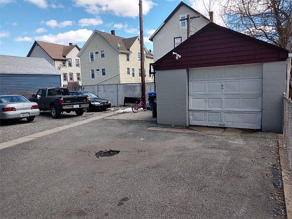 4th image of 254-256 Shawmut Ave