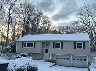 200 Talcott Hill Rd, Coventry, CT 06238