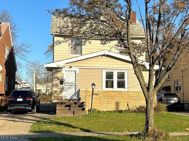 1st image of 3729 E 149th St