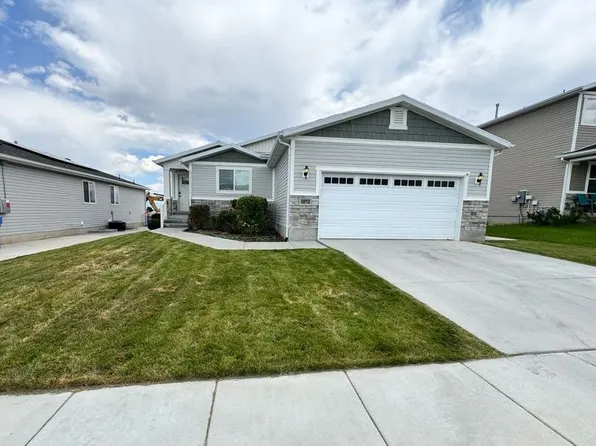 3873 S Sigma Dr, Magna, UT 84044