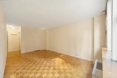 Rented by RELO REDAC INC.