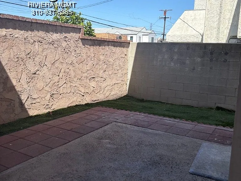 2300 Carnegie Ln #1 — Photo 21