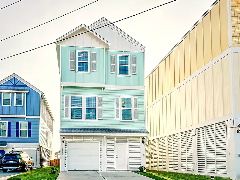 Palm Bay Galveston — Photo 13