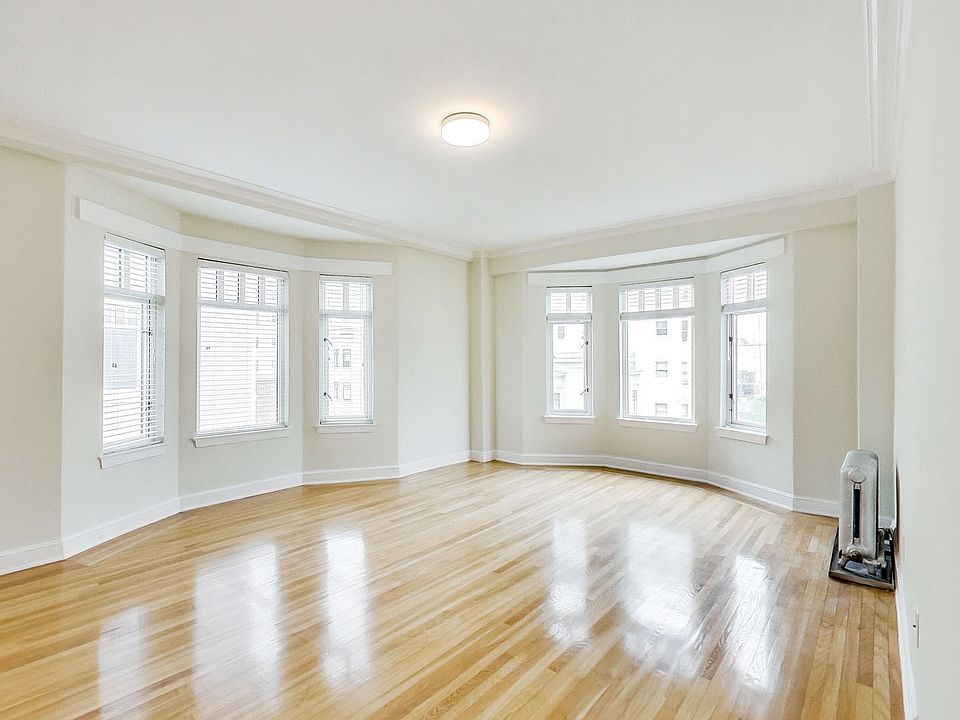 1st image of 1342 Lombard St #506