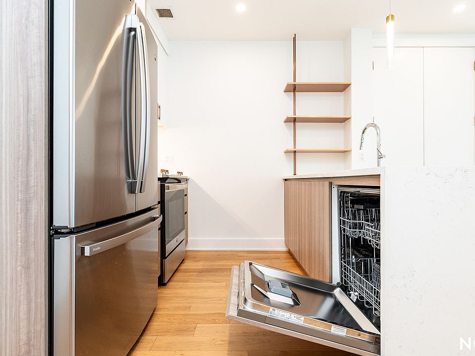 1st image of 2-24 26th Ave #678