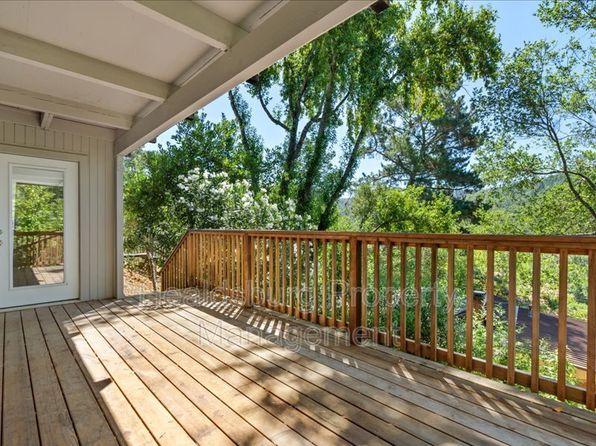 2054 Madrone Ave #B