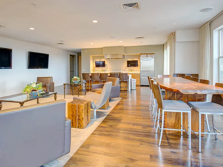 Resident Lounge