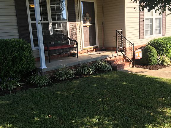 2nd image of 1000 Sir James Ave