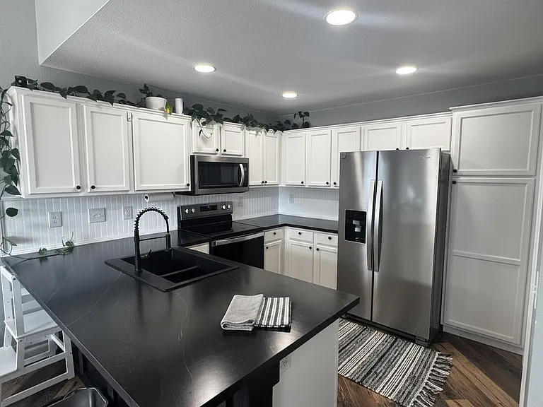 4384 Poplar Brook Dr — Photo 13