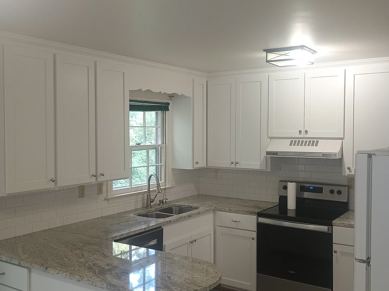 2 bed, 1.5 bath, $1,700 — Photo 4