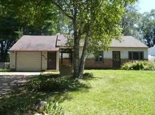 6216 Roselawn Ave, Monona, WI 53716