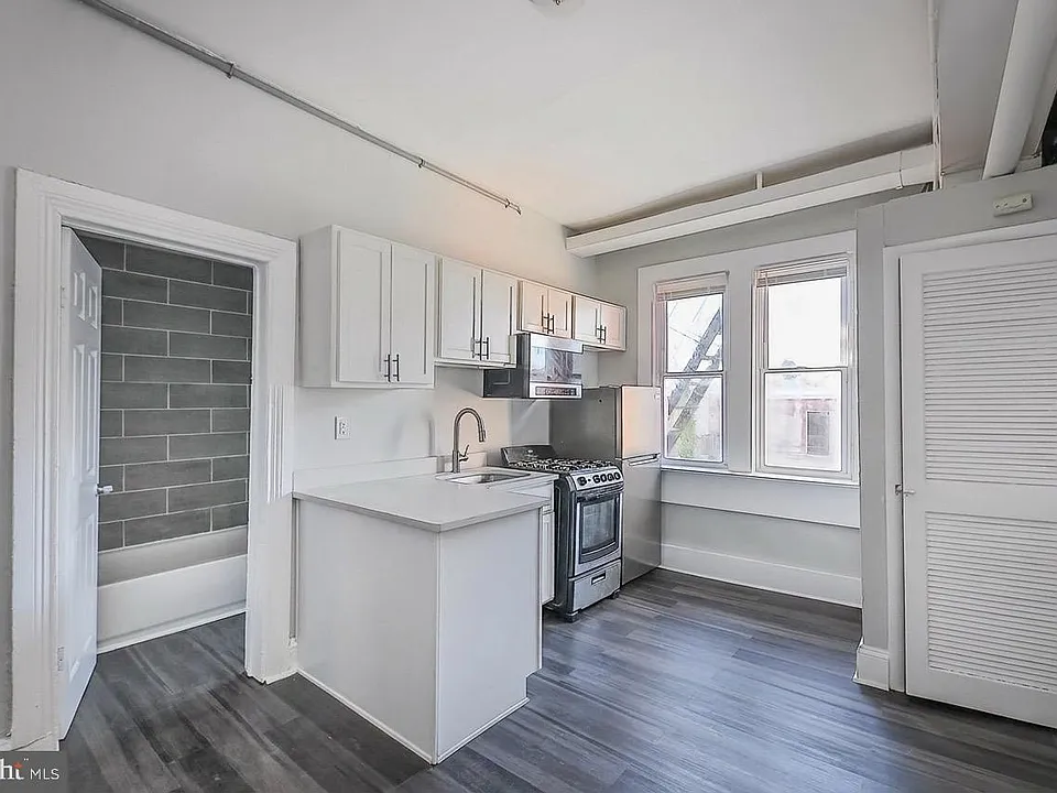 1037 Edmondson Ave #2