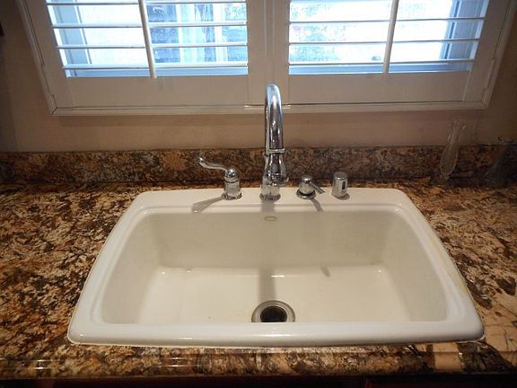 4th image of 6968 San Bernardo Cir