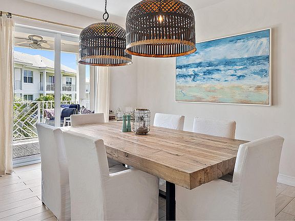 3rd image of 432 Bay Colony Drive N