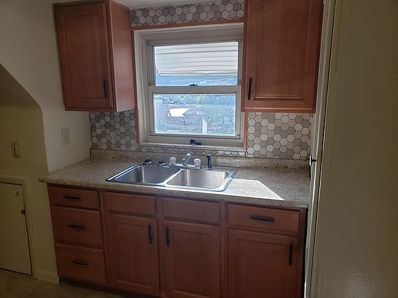 4th image of 1111 Woodmont Ave APT 3