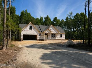 105 Young Road, Coinjock, NC 27923