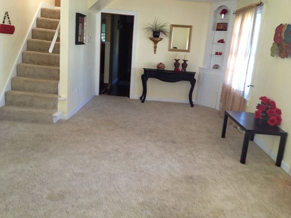 4th image of 427 Bixler Ave