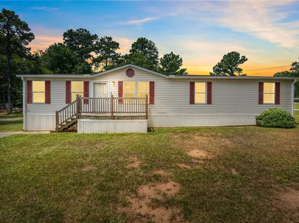 100 Loveland Dr, Williamston, SC 29697