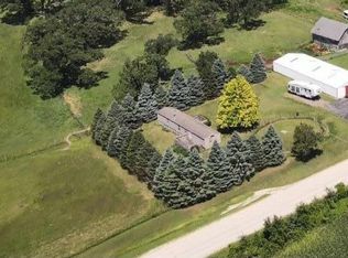 7281 Shirland Rd, Rockton, IL 61072